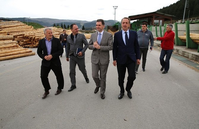 Nikada dosta privilegija: Ivanović i Brković