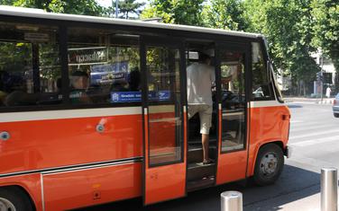 Autobusi stari i do 40 godina