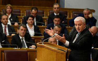 Palo povjerenje od ljetos: Marković sa ministrima