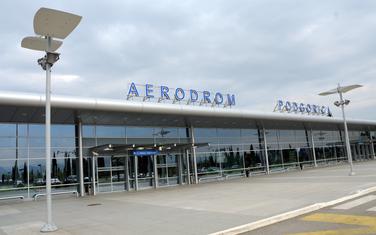 Za džip traže posebne dodatke za vožnju po strmini: Aerodrom Podgorica