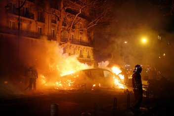 pariz protest, žuti panciri