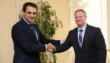 Dušan Raičević, Aron Rajs