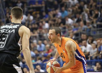 KK Mornar - KK Partizan Nemanja Vranješ