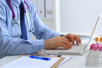 Ljekar, doktor