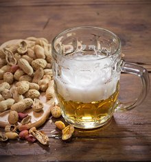 pivo i kikiriki