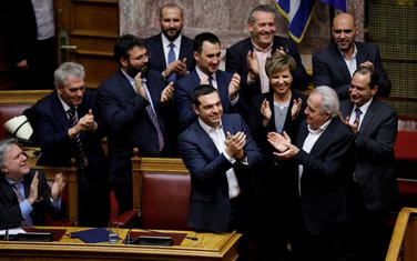 Cipras i članovi njegove vlade nakon glasanja