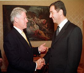 Bil Klinton, Milo Đukanović