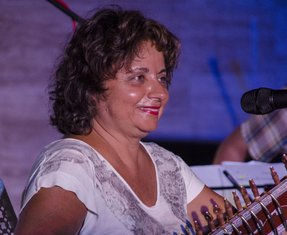 Nana Simpulos