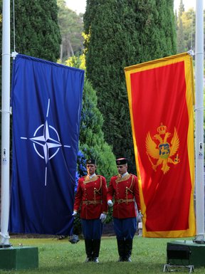 Crna Gora, NATO