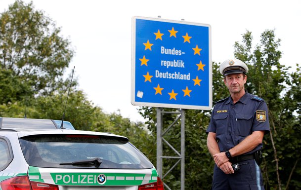 Njemačka granica, Njemačka migranti