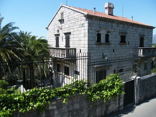 Vila Topliš, Miločer