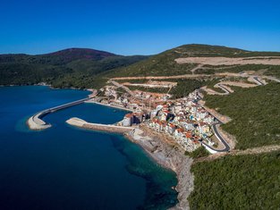 Luštica