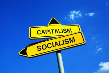 socijalizam kapitalizam
