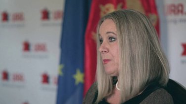 Božena Jelušić