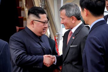 Kim Džong Un, Vivian Balakrišnan