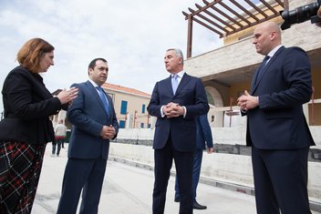 Milo Đukanović Portonovi