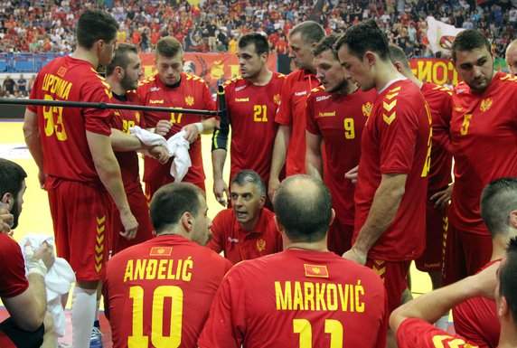 Dragan Đukić i rukometaši Crne Gore