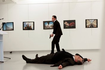 Andrej Karlov ubistvo