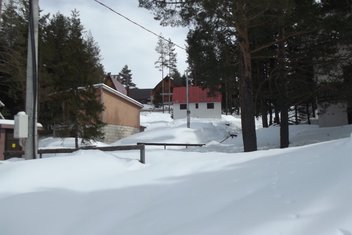 Žabljak, Pećića ograda