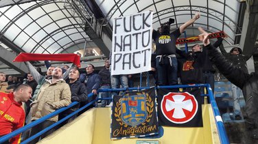 navijači CG NATO pact
