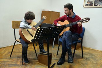 Čas gitare Vasa Pavić