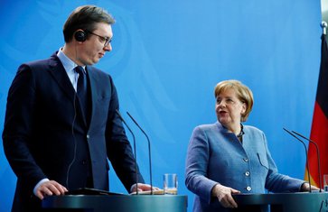 Aleksandar Vučić, Angela Merkel