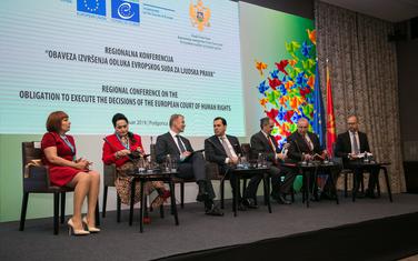 Sa današnje konferencije
