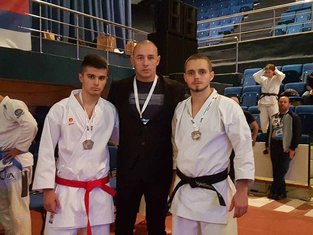 Filip Pešić i Vuk Dragutinović