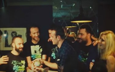 Ničim izazvan "Sve tvoje želje"