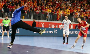 Tomaš Mrkva Dejan Manaskov