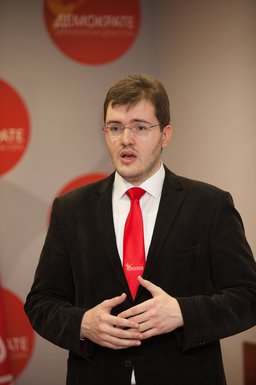 Momo Koprivica
