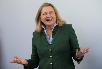 Karin Knajsl