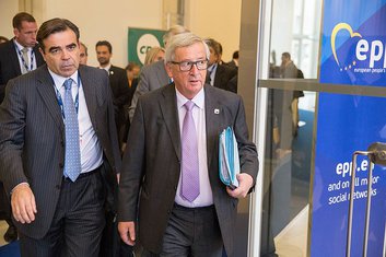 Margaritis Šinas, Žan-Klod Junker