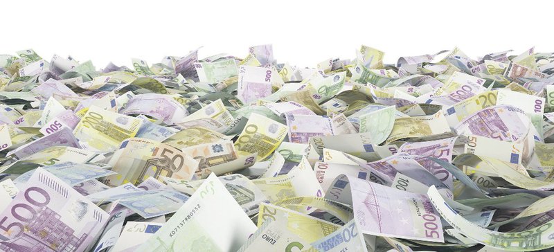 Novac, ekonomija, plate, krediti, banka