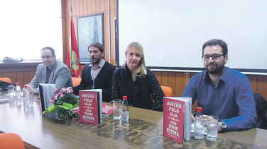 Lidija Vujačić, Ognjen Jovović