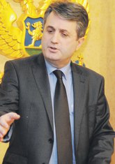 Mevludin Nuhodžić (Novine)