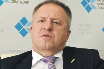 Zdravko Počivalšek