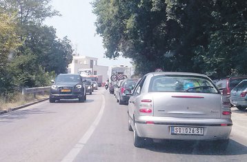 saobraćaj gužva Sutomore