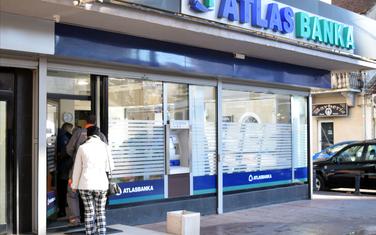 Tvrde da su poreske obaveze izmišljene: Atlas banka