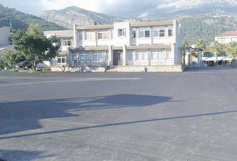 Srednja škola Budva