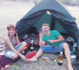 kamperi, Bedem fest