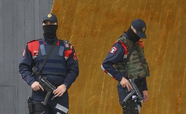 albanski policajci