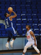 Lamont Džons