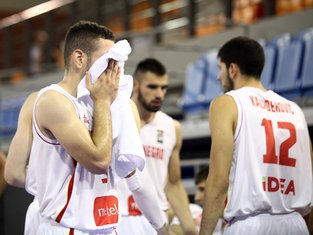 Mlada košarkaška reprezentacija
