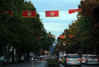 Crna Gora, zastave