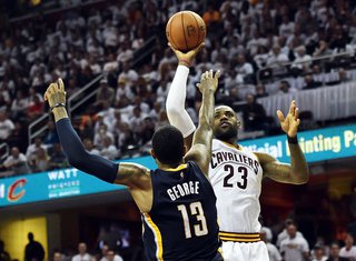 Lebron Džejms