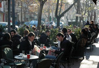 Podgorica, šetnja, bašta