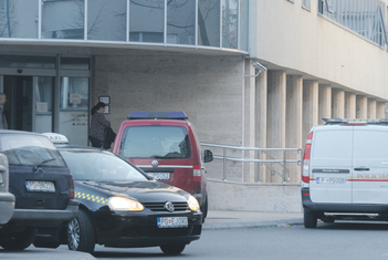 Policija