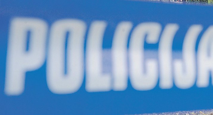 policija