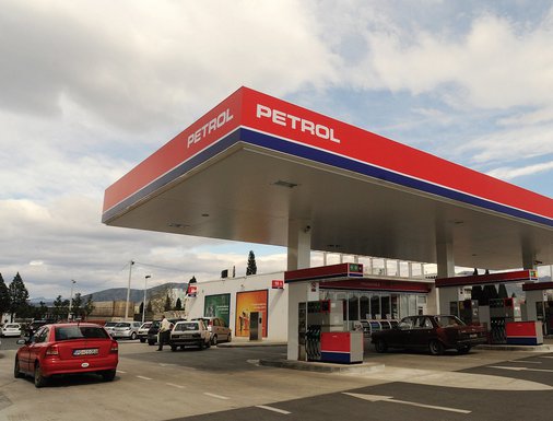 Petrol, benzinska pumpa